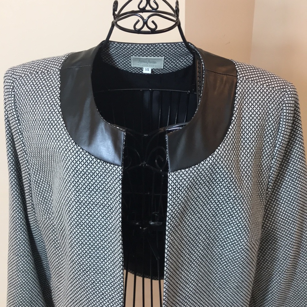 Neiman Marcus Leather Trim Wool Jacket Size 14